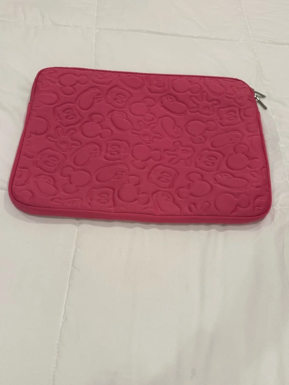 Disney Hot Pink Embossed Mickey Tablet/ laptop Sleeve 15x 12x 1 in